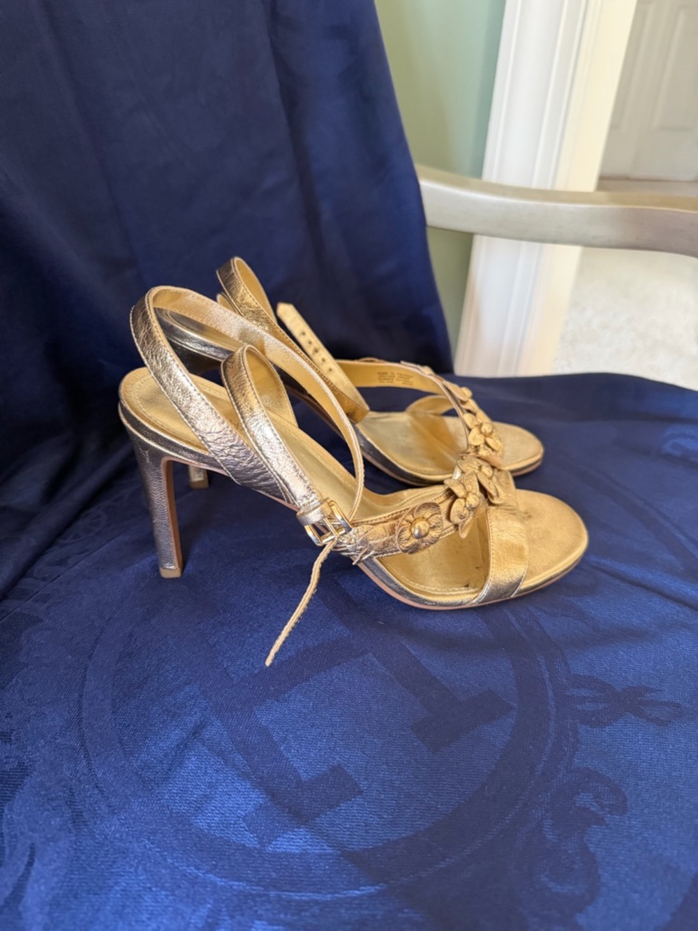 Michael Kors Metallic Gold Floral Slingback Heels - Picture 2 of 7